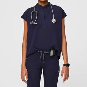 Figs Rafaela Oversized Scrub Top Navy Blue Size XXL 2XL